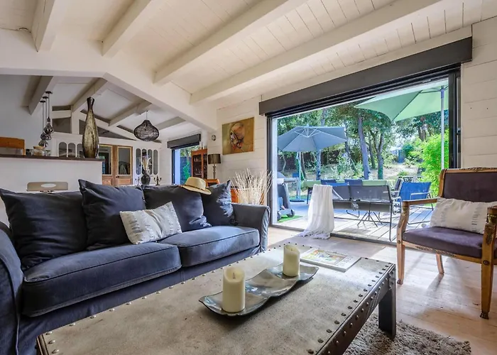 Holiday home Maison Acces Direct *