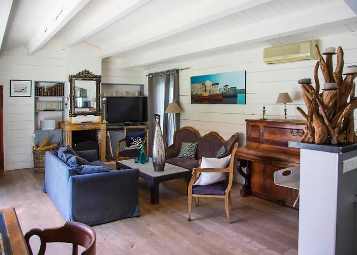 Maison Acces Direct Holiday home *