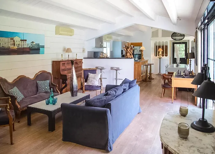 Holiday home Maison Acces Direct La Couarde-sur-Mer