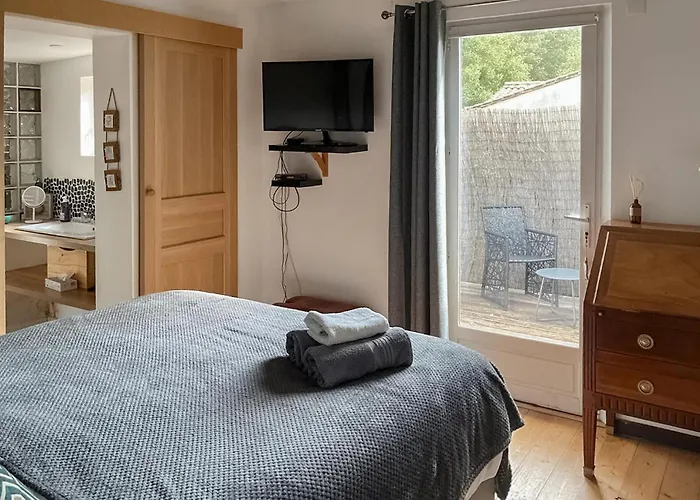 Maison Acces Direct Holiday home *