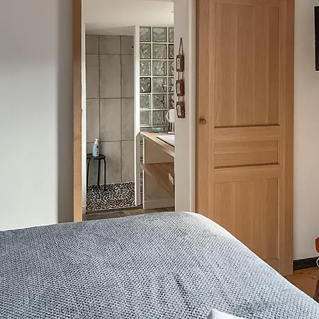 펜션 Maison Acces Direct 라쿠르드쉬르메르